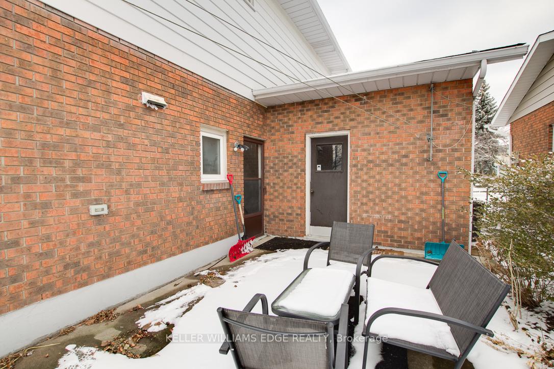 Photo 14 of 5 Westfield Drive, St. Catharines, Fairview — HOMEH