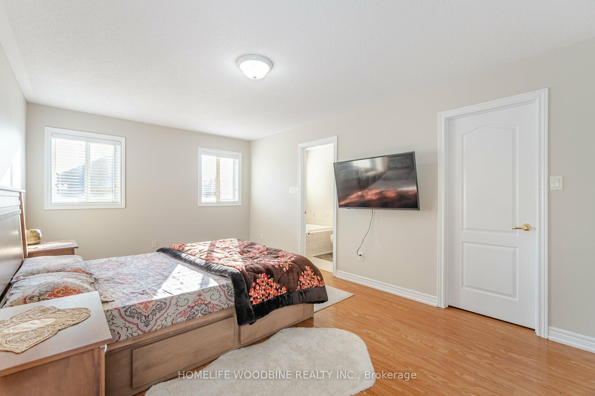 Photo 12 of 29 Calm Waters Crescent, Brampton, Madoc — HOMEH