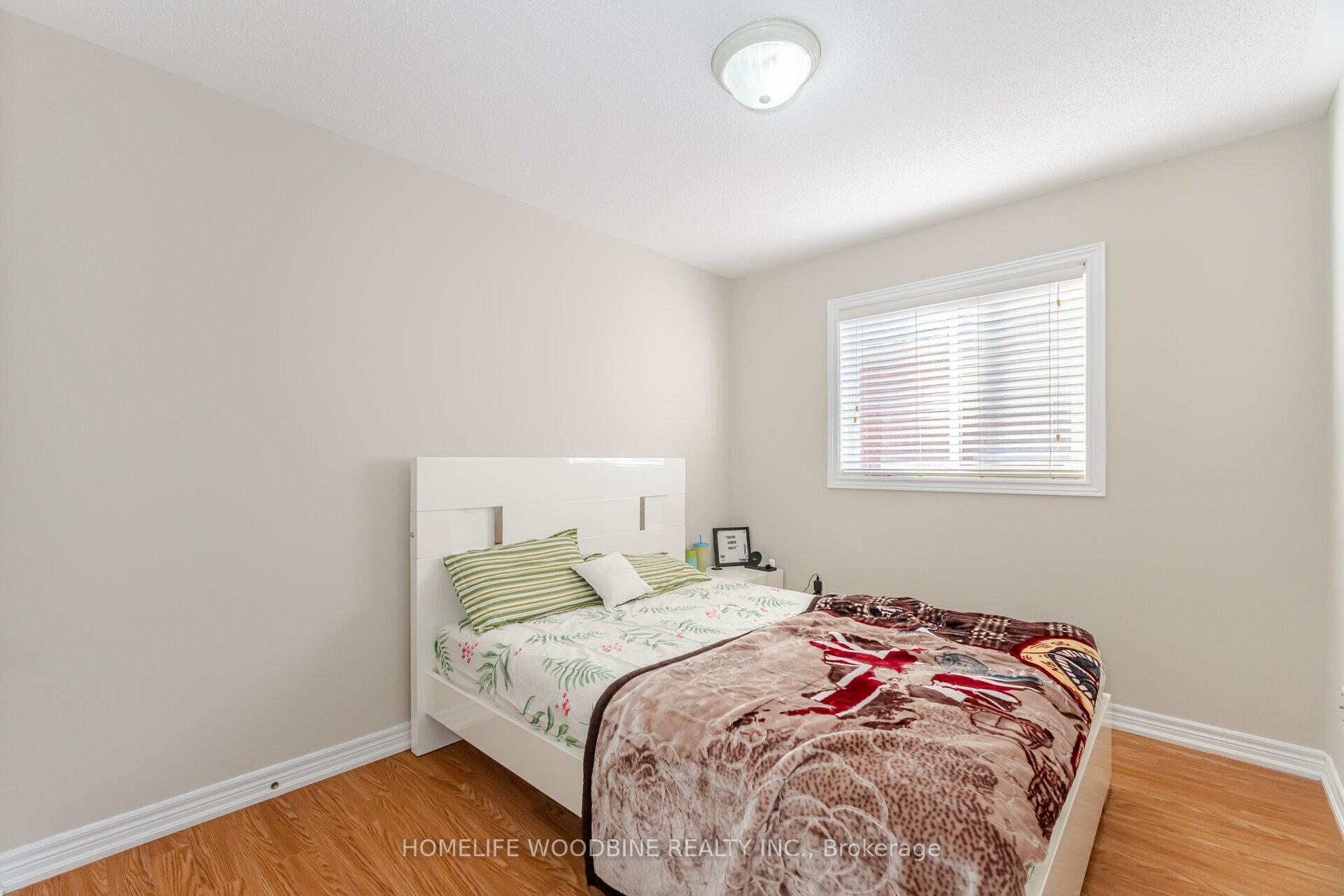 Photo 16 of 29 Calm Waters Crescent, Brampton, Madoc — HOMEH
