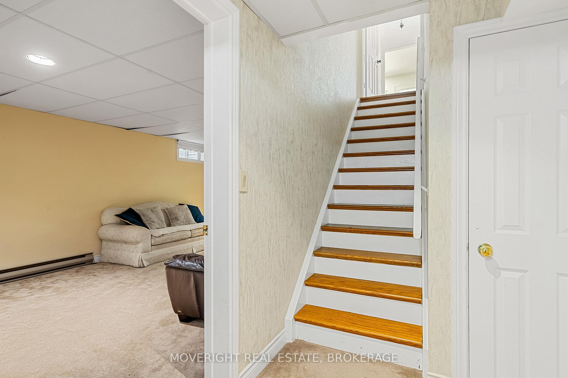 Photo 1 of 66 Courtleigh Road, St. Catharines, Port Dalhousie — HOMEH