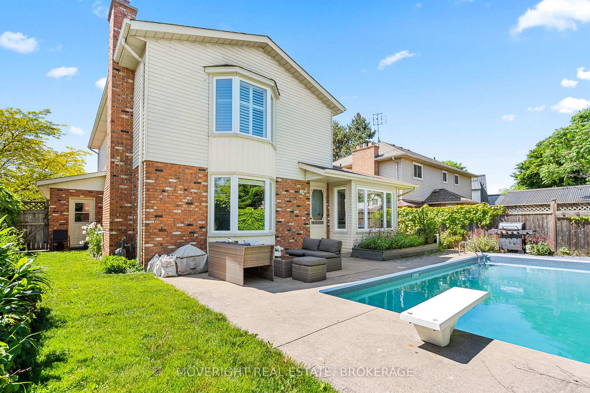 Photo 7 of 66 Courtleigh Road, St. Catharines, Port Dalhousie — HOMEH