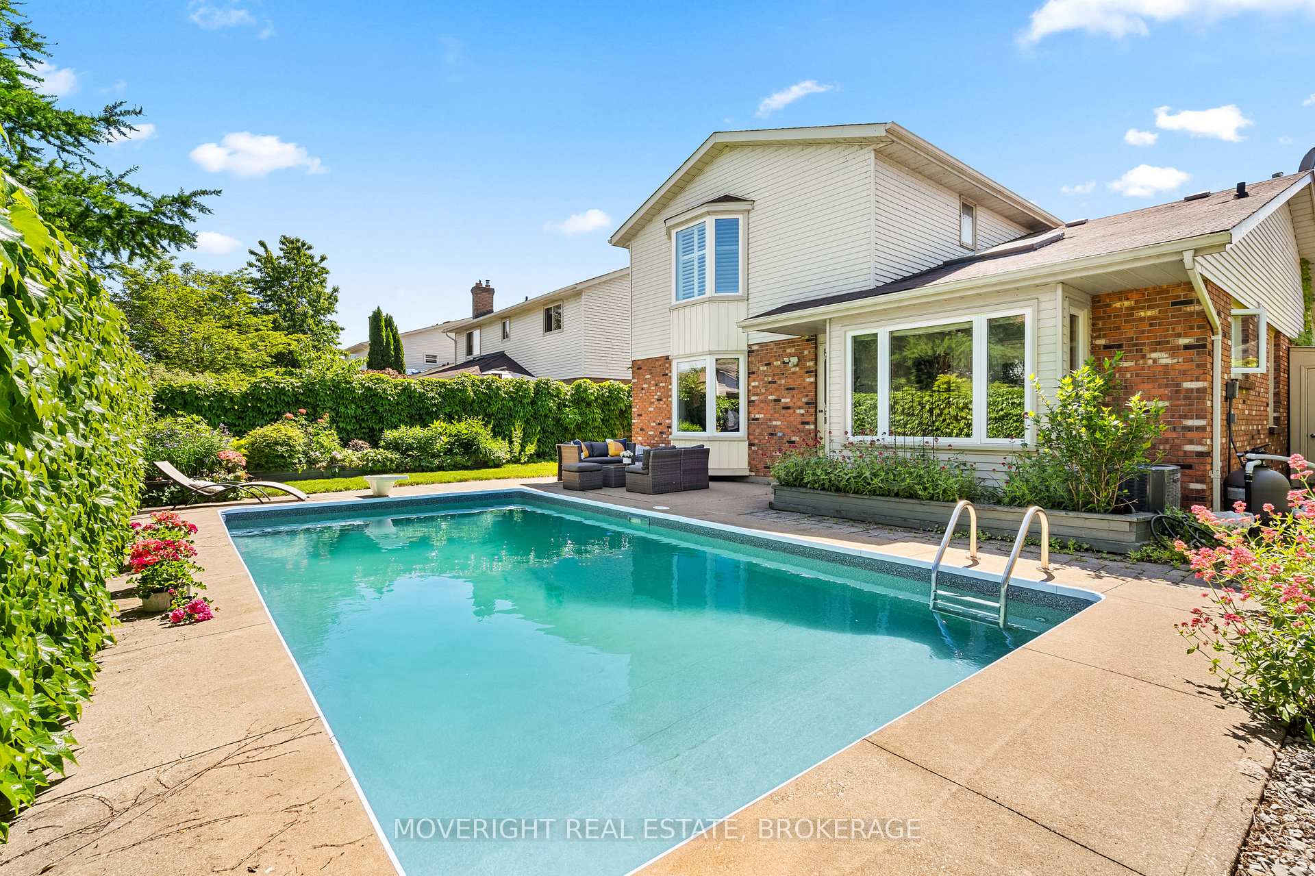 Photo 8 of 66 Courtleigh Road, St. Catharines, Port Dalhousie — HOMEH