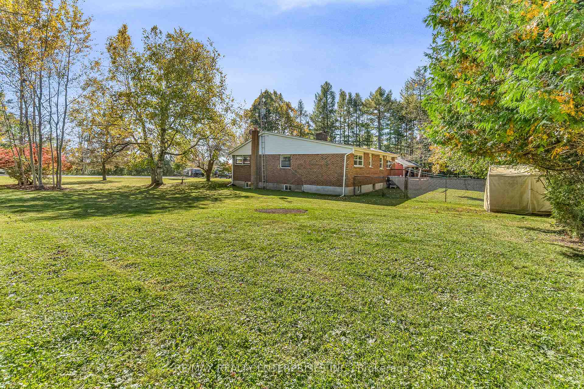 Photo 37 of 511 Campbellville Road, Hamilton, Rural Flamborough — HOMEH