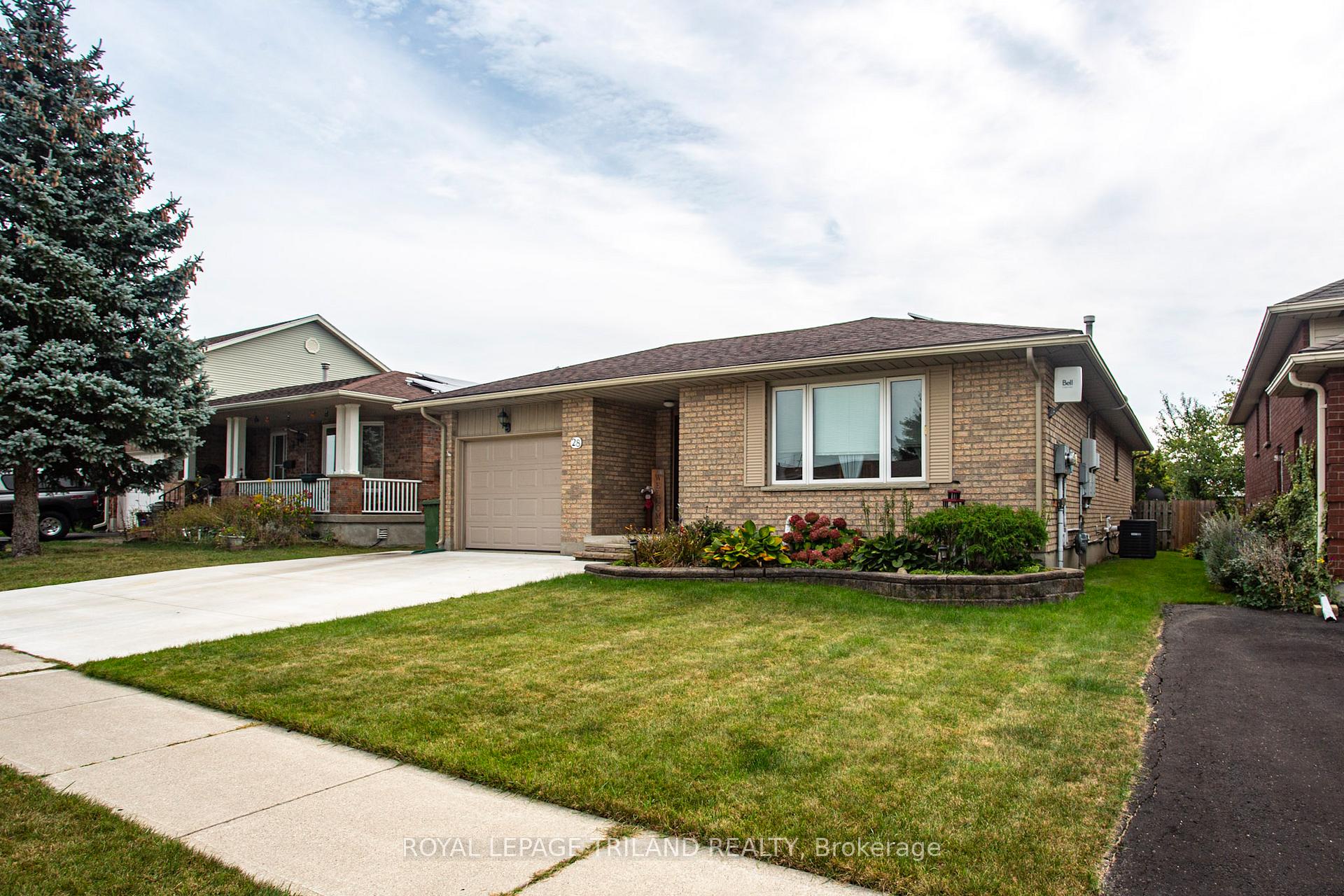 Photo 1 of 28 Rickwood Place, St. Thomas — HOMEH