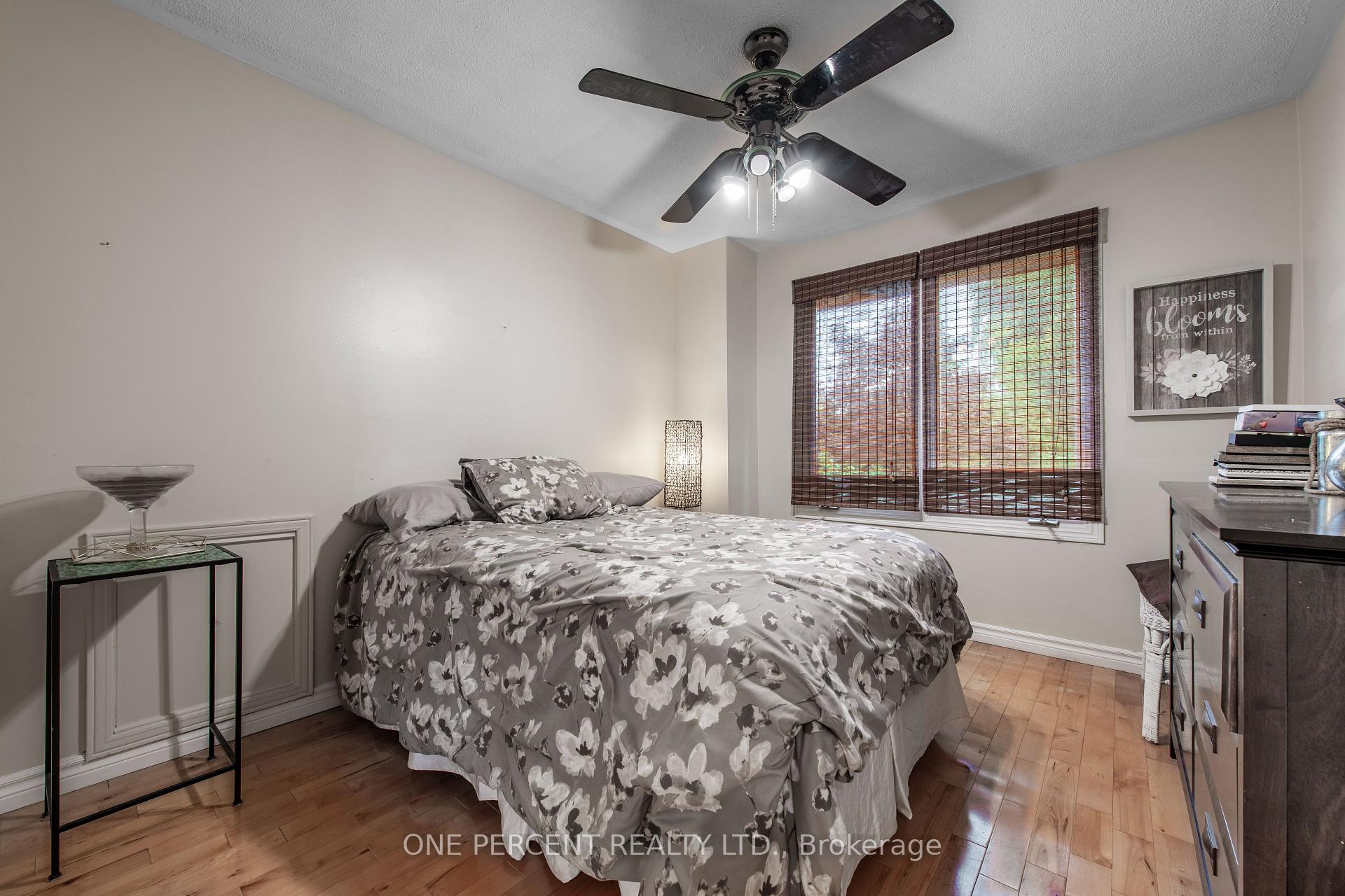 Photo 20 of 52 Boreham Circle, Brampton, Snelgrove — HOMEH