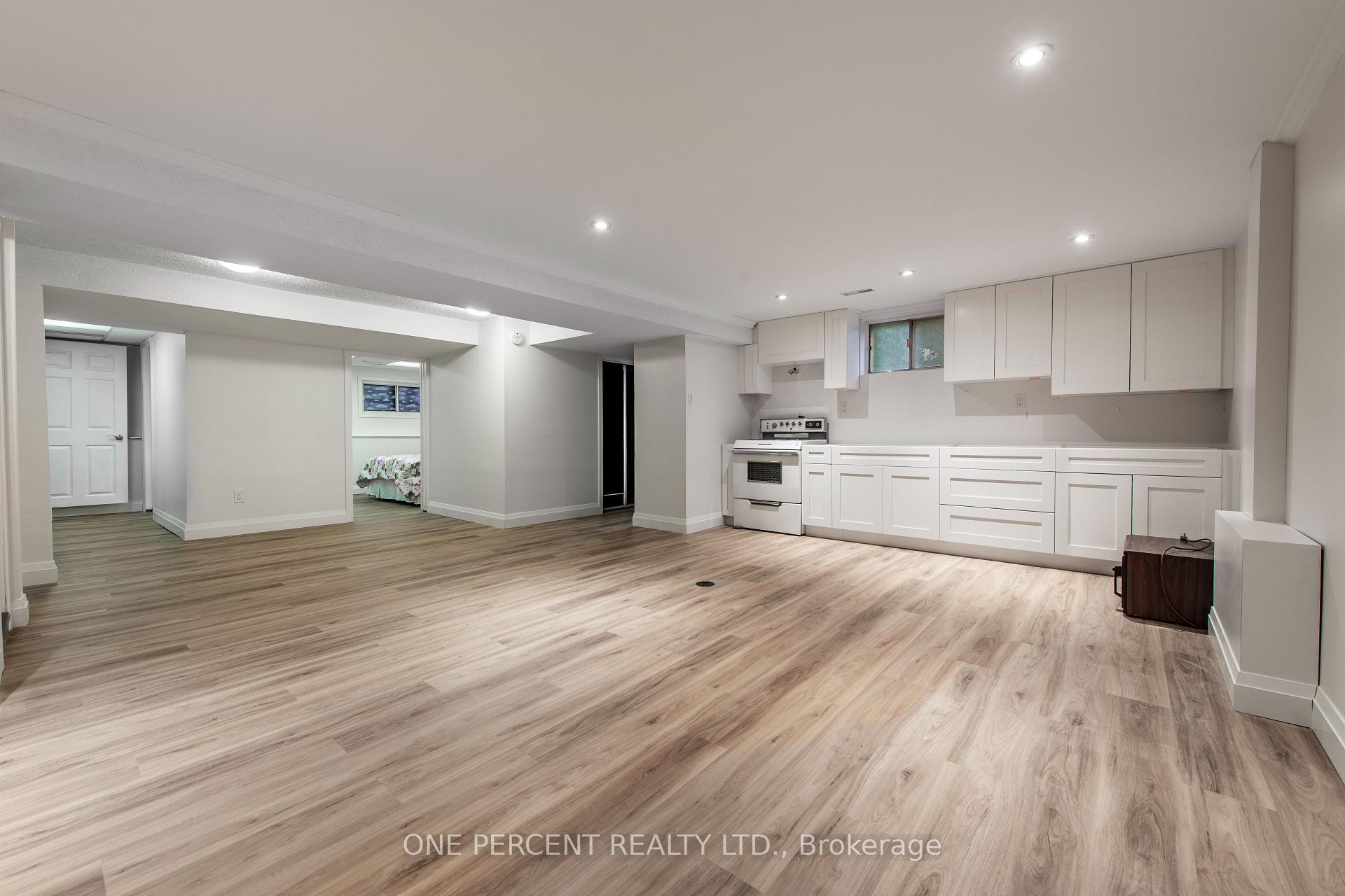 Photo 26 of 52 Boreham Circle, Brampton, Snelgrove — HOMEH