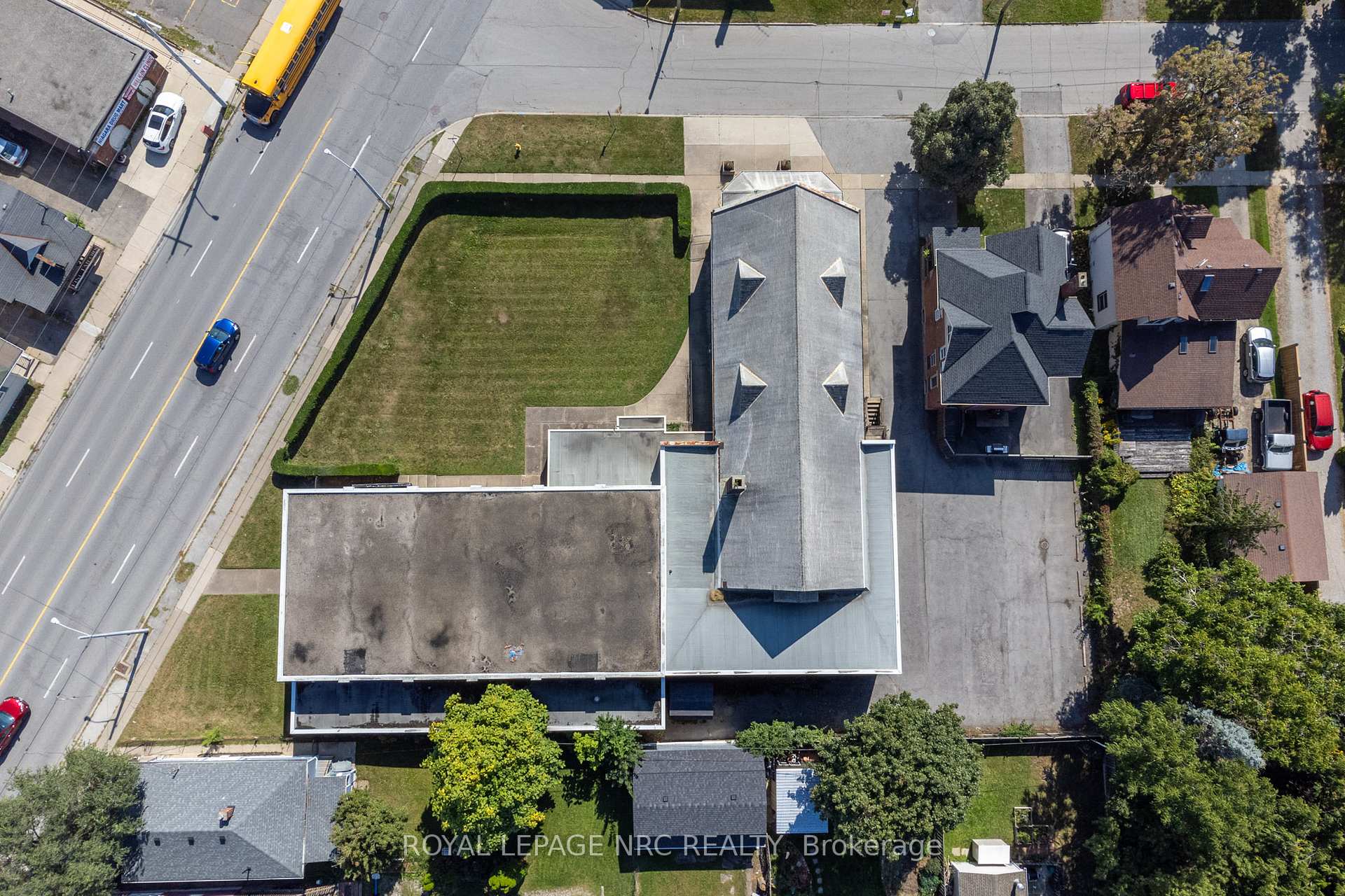 Photo 3 of 103 Maple Street, St. Catharines, Downtown — HOMEH