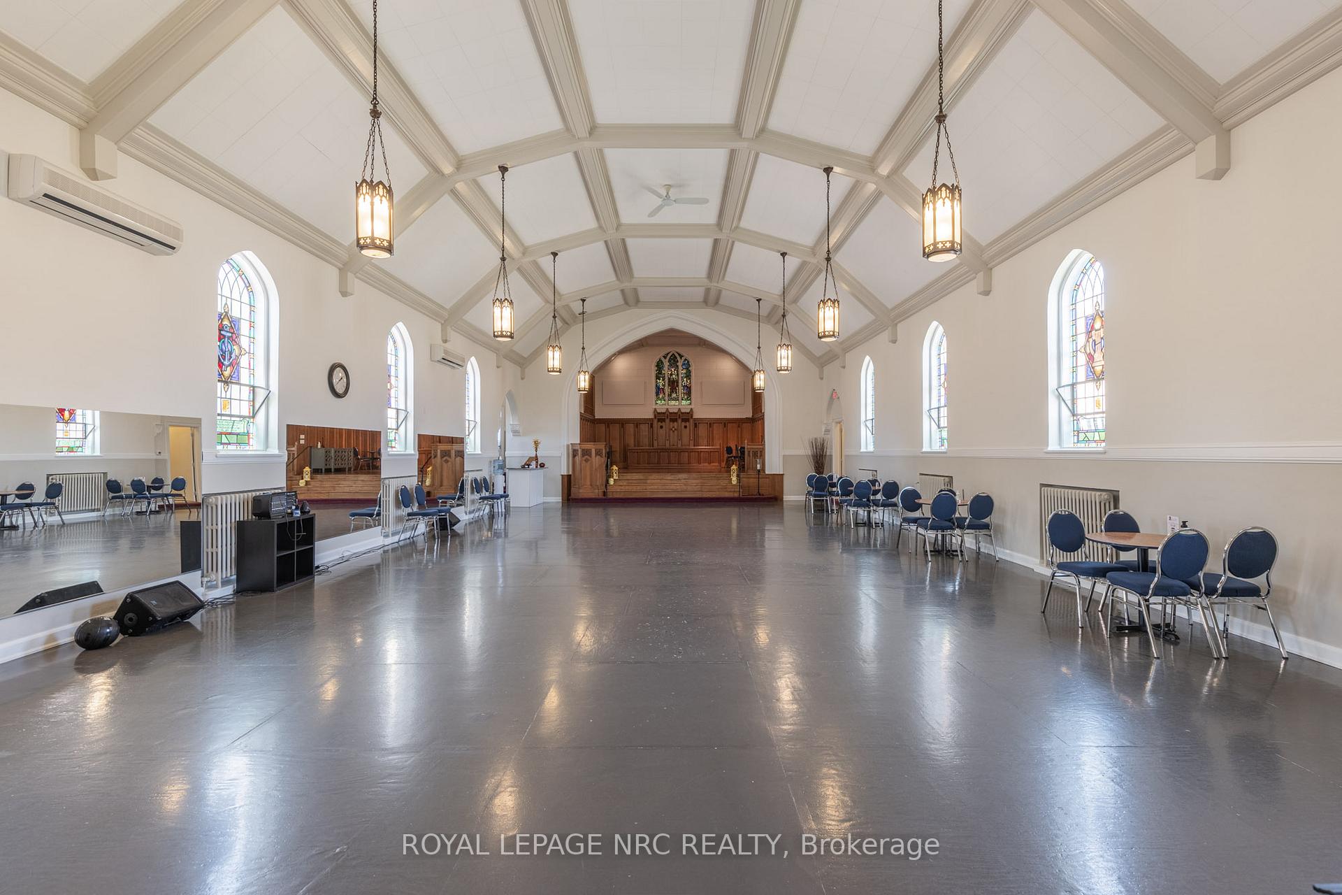 Photo 14 of 103 Maple Street, St. Catharines, Downtown — HOMEH