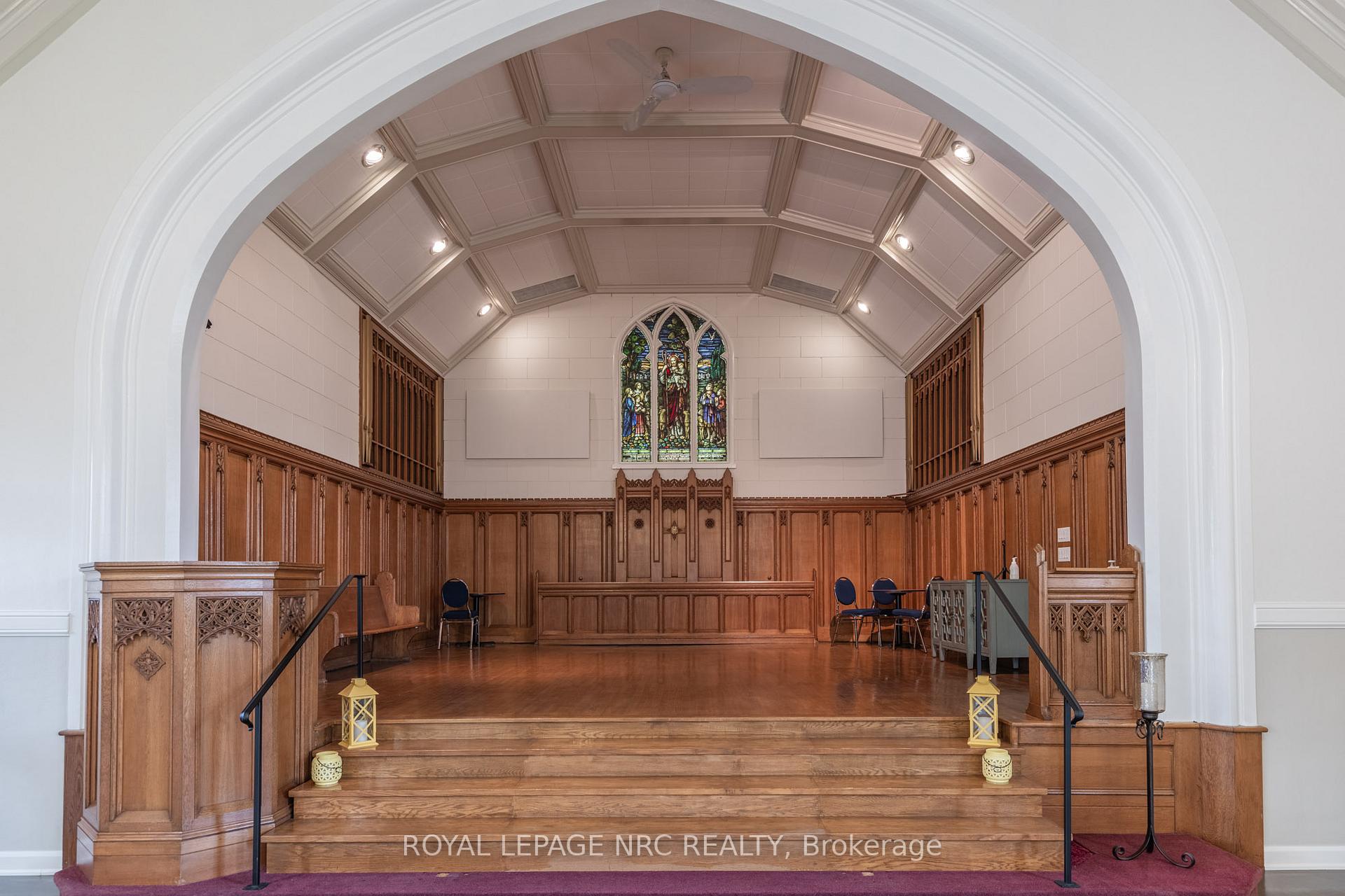 Photo 15 of 103 Maple Street, St. Catharines, Downtown — HOMEH