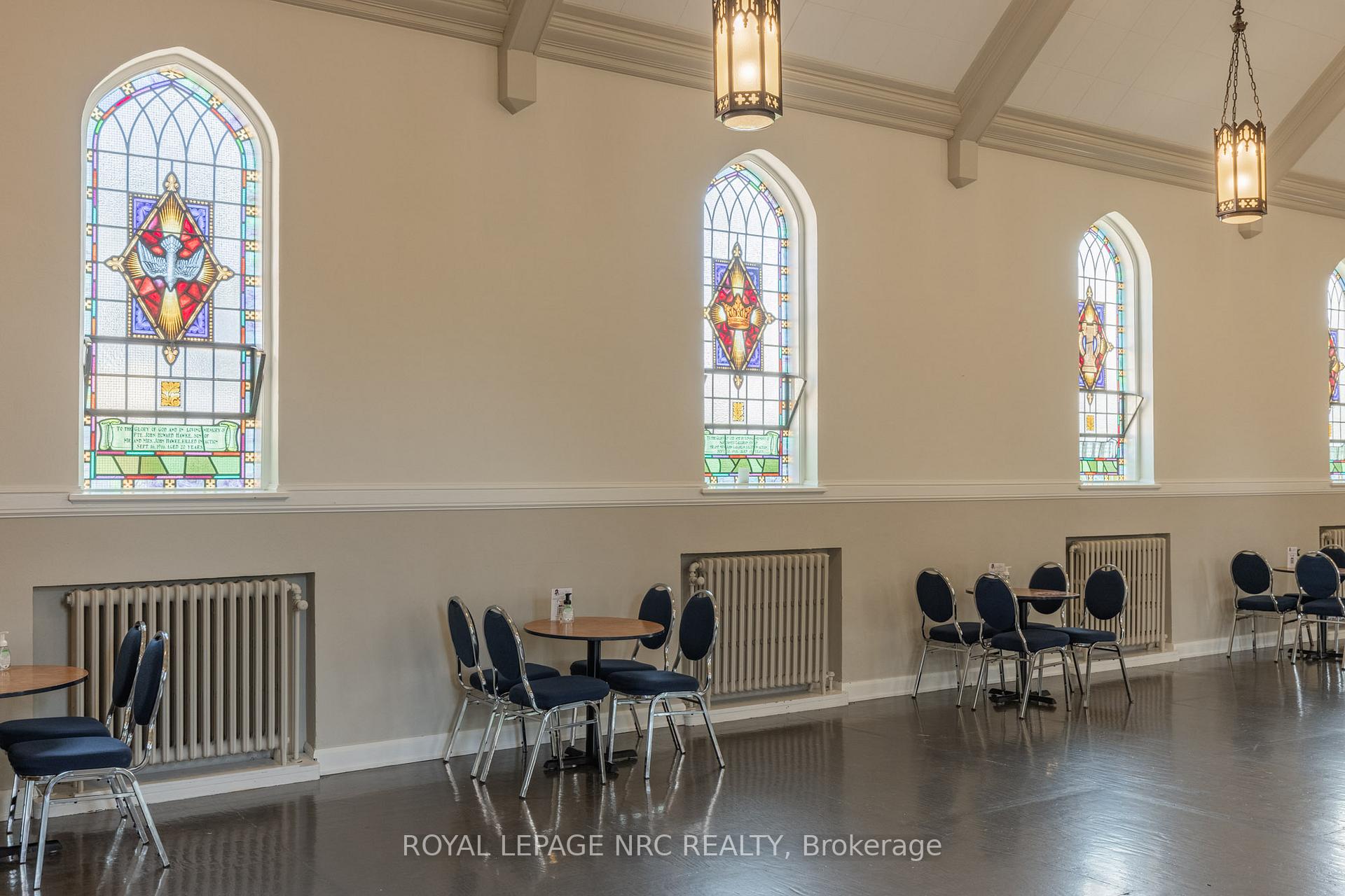 Photo 17 of 103 Maple Street, St. Catharines, Downtown — HOMEH