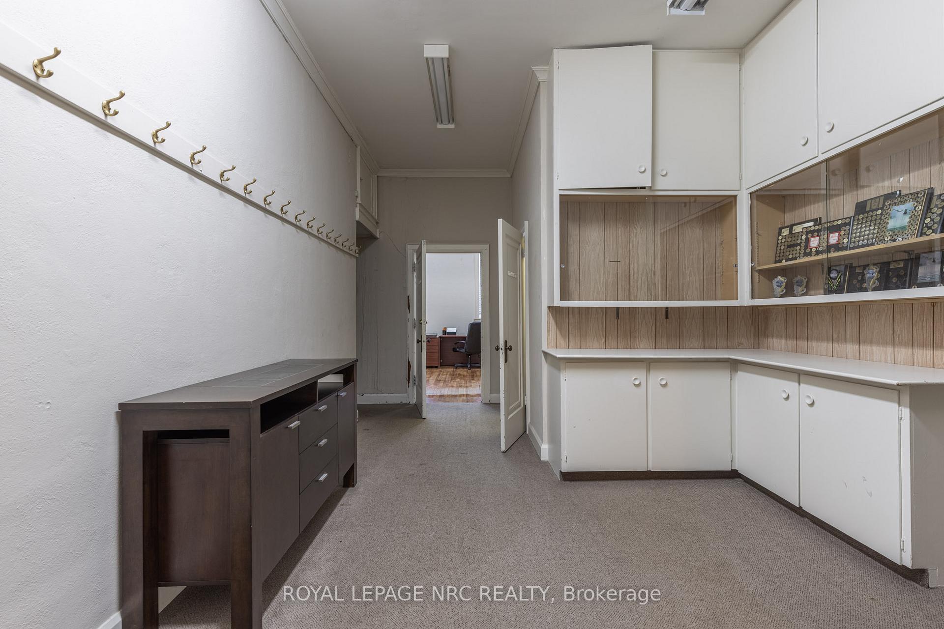 Photo 18 of 103 Maple Street, St. Catharines, Downtown — HOMEH