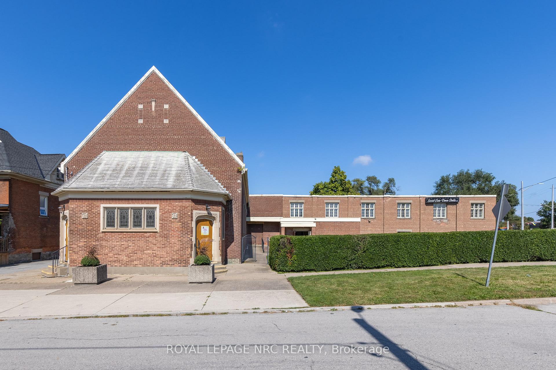 Photo 21 of 103 Maple Street, St. Catharines, Downtown — HOMEH