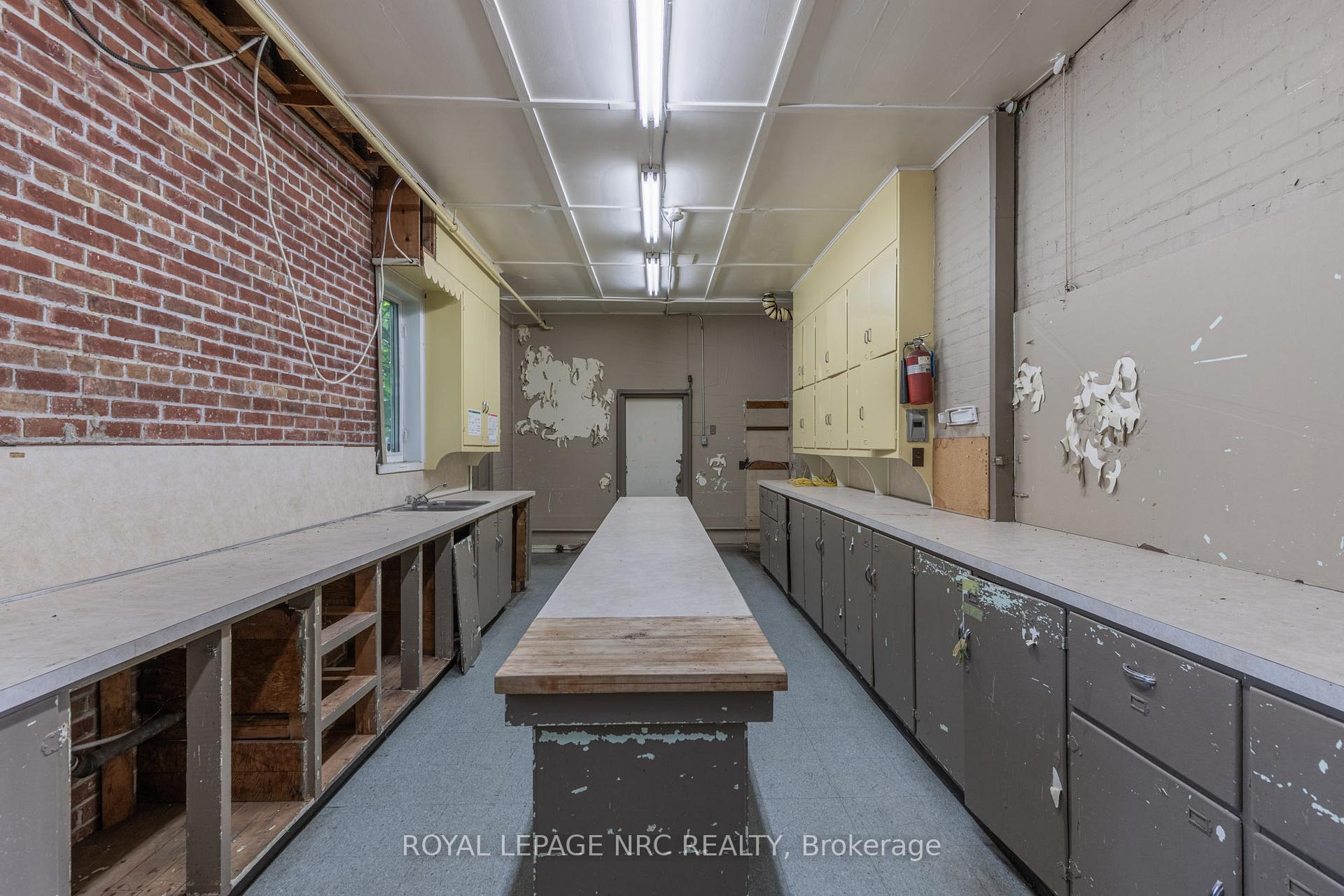 Photo 26 of 103 Maple Street, St. Catharines, Downtown — HOMEH