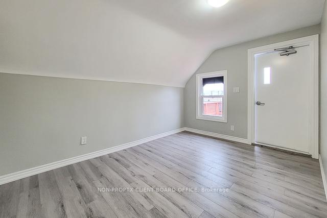 Photo 7 of 300 Balmoral Avenue N, Hamilton, Crown Point — HOMEH