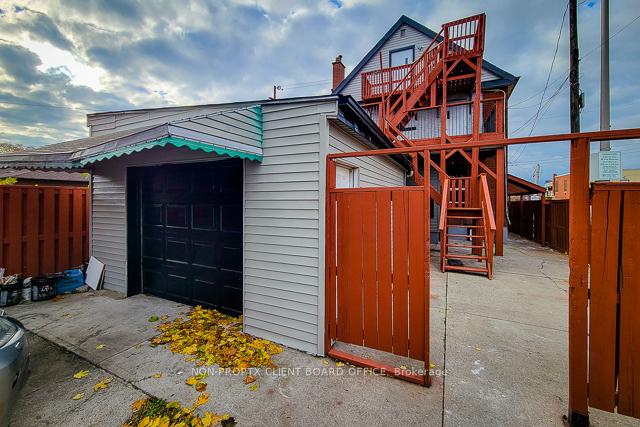 Photo 12 of 300 Balmoral Avenue N, Hamilton, Crown Point — HOMEH