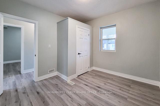 Photo 22 of 300 Balmoral Avenue N, Hamilton, Crown Point — HOMEH
