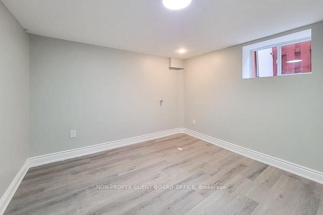 Photo 26 of 300 Balmoral Avenue N, Hamilton, Crown Point — HOMEH
