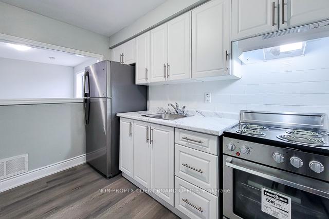 Photo 40 of 300 Balmoral Avenue N, Hamilton, Crown Point — HOMEH