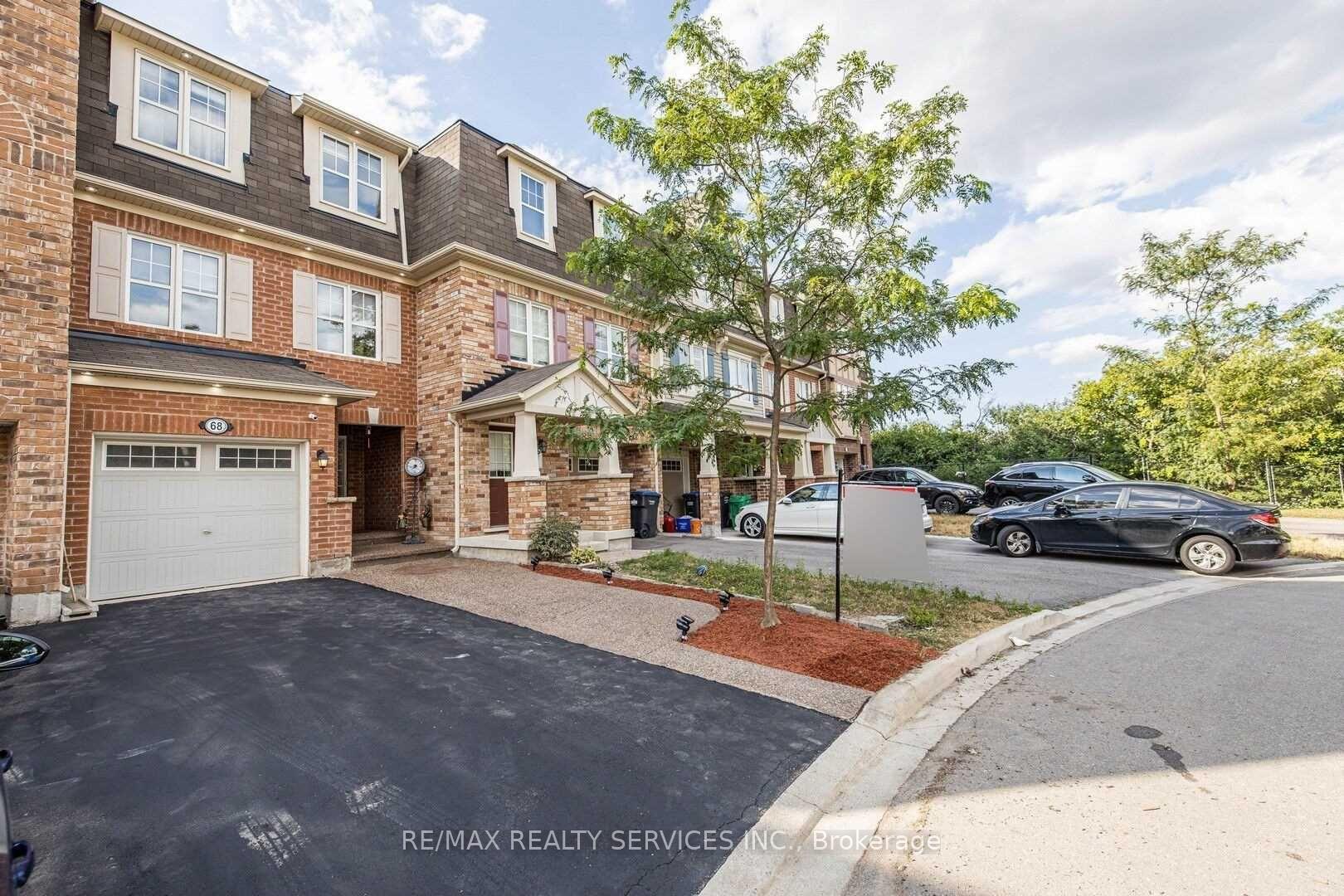 Photo 1 of 68 Colonel Frank Ching Crescent N, Brampton, Fletcher's West — HOMEH