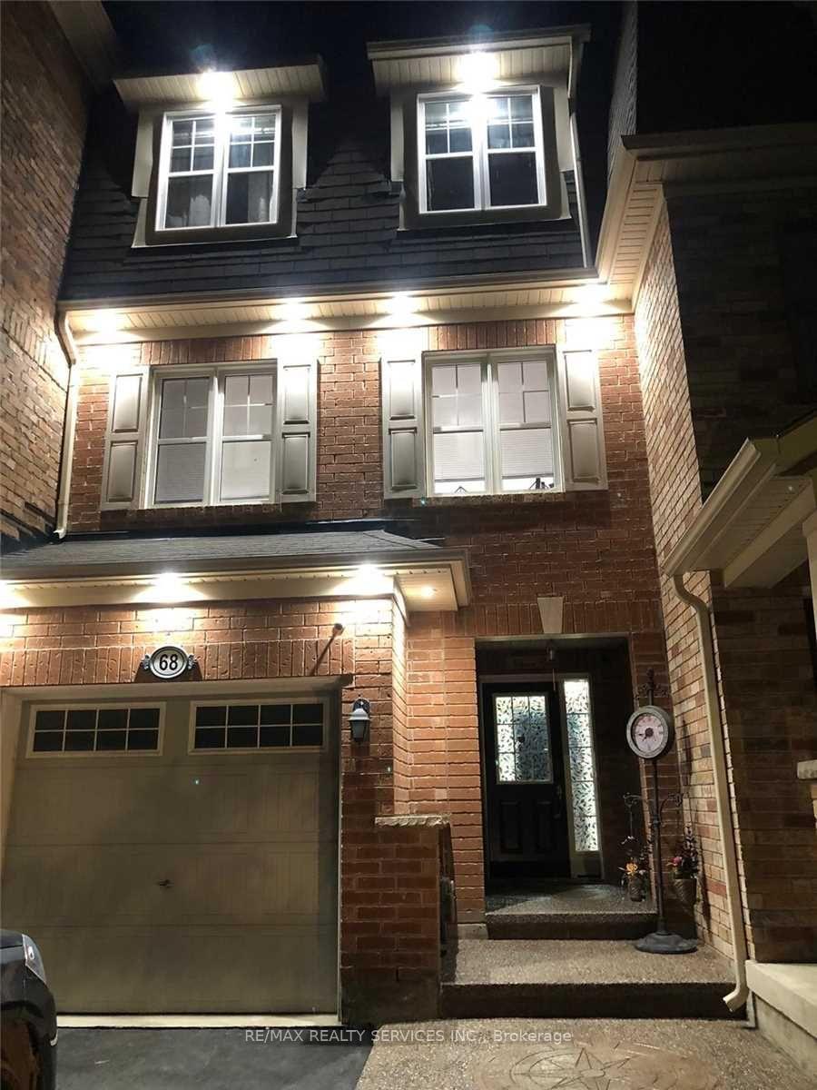 Photo 25 of 68 Colonel Frank Ching Crescent N, Brampton, Fletcher's West — HOMEH