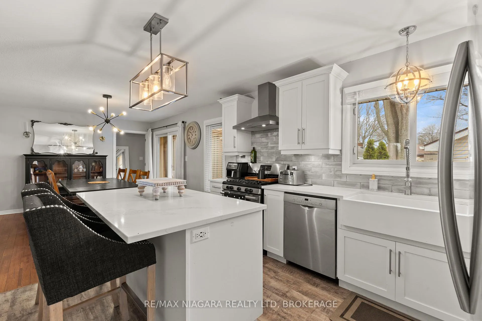 Photo 10 of 8739 Champlain Drive, Niagara Falls, Chippawa — HOMEH