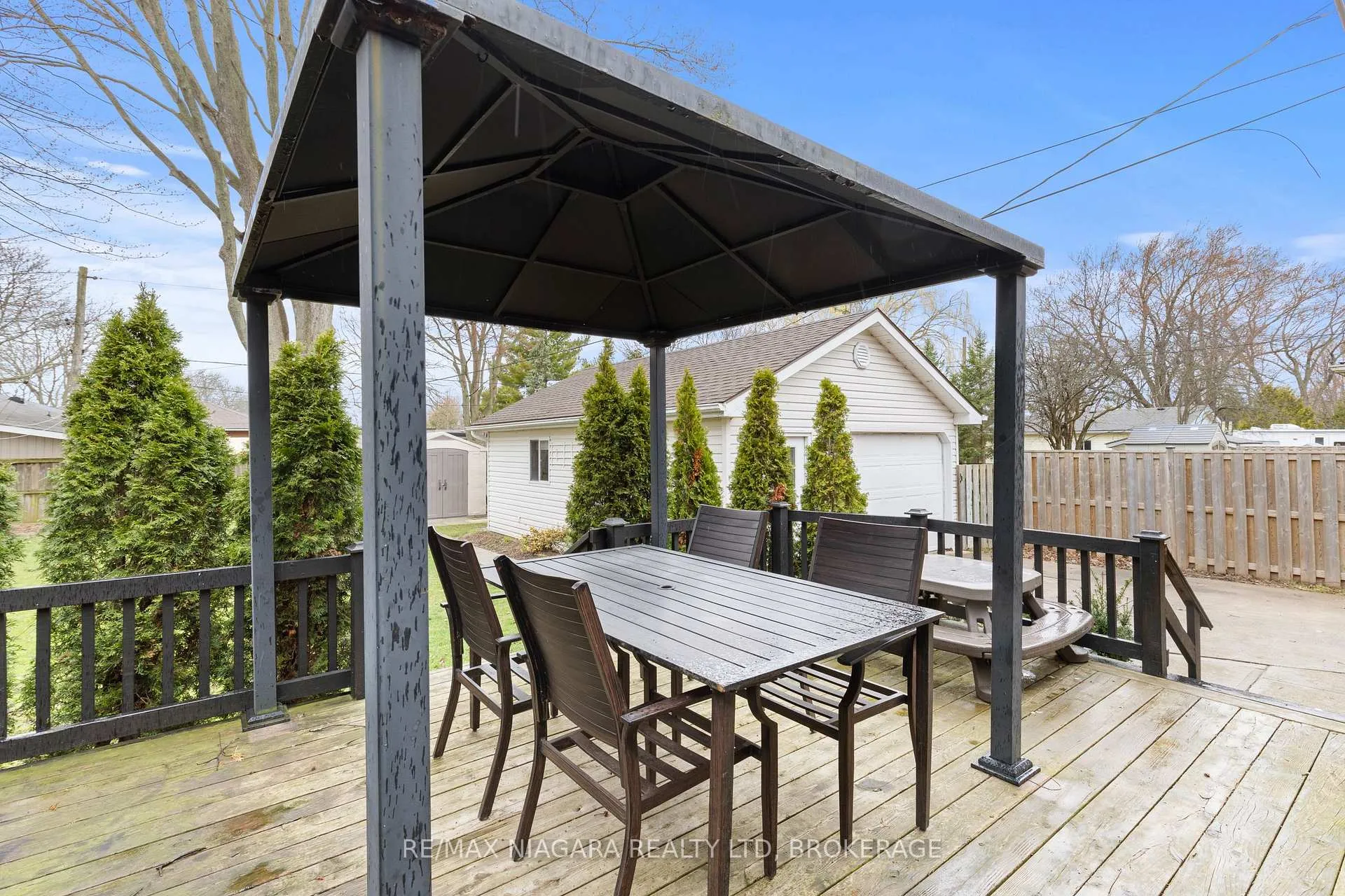 Photo 23 of 8739 Champlain Drive, Niagara Falls, Chippawa — HOMEH