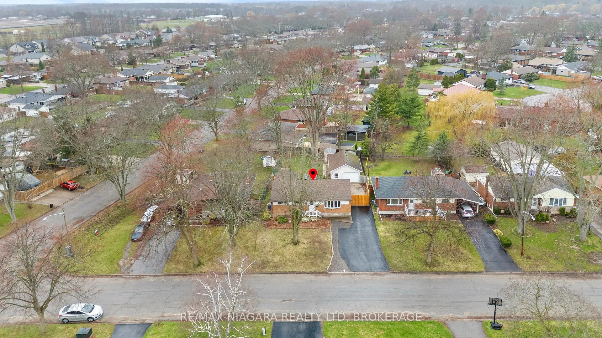 Photo 31 of 8739 Champlain Drive, Niagara Falls, Chippawa — HOMEH