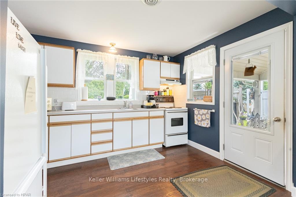 Photo 5 of 71232 Anne Street, Bluewater, Hay — HOMEH