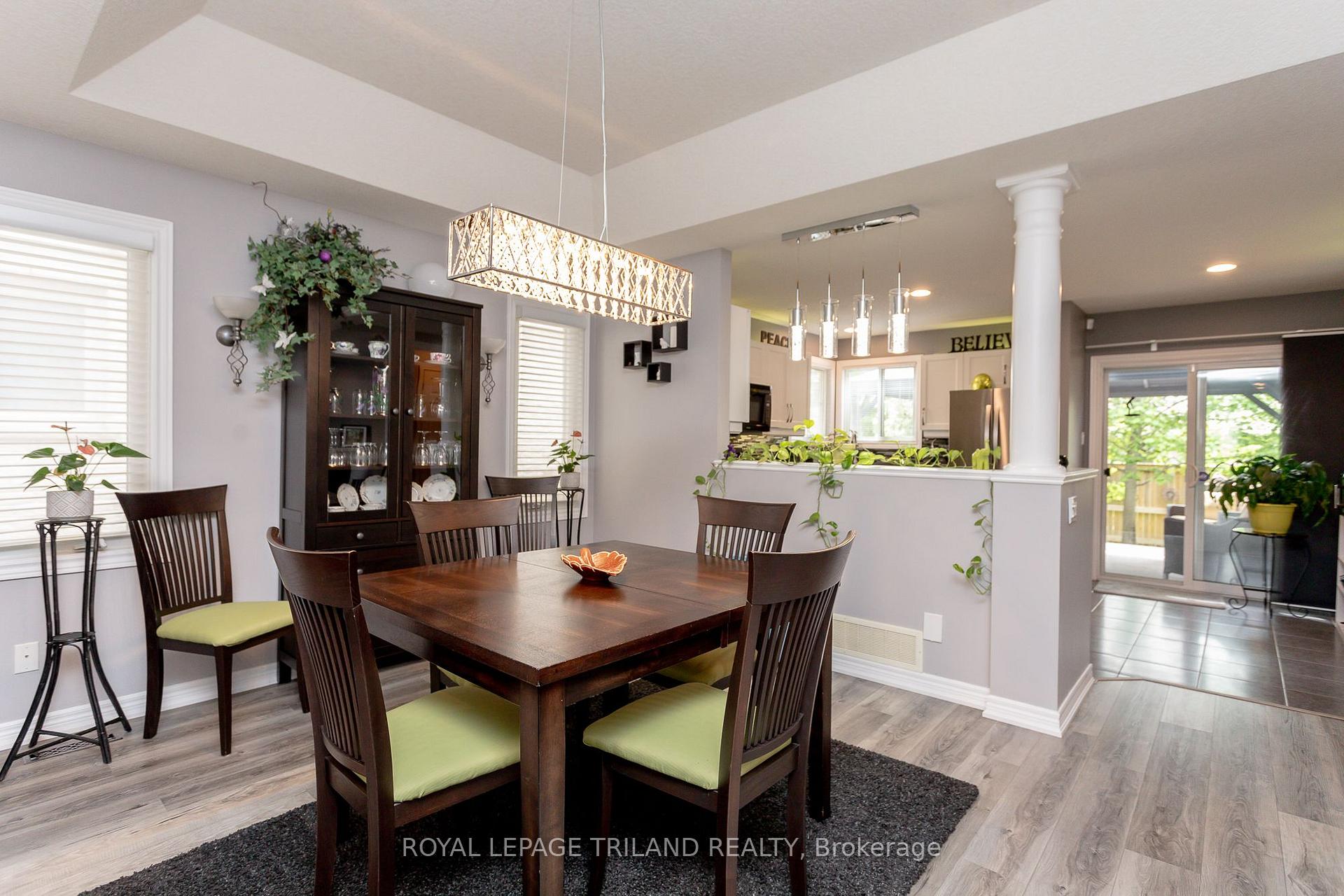 Photo 10 of 53 Augusta Crescent, St. Thomas — HOMEH