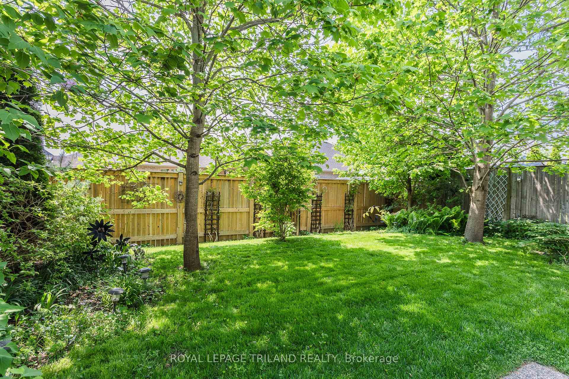 Photo 30 of 53 Augusta Crescent, St. Thomas — HOMEH