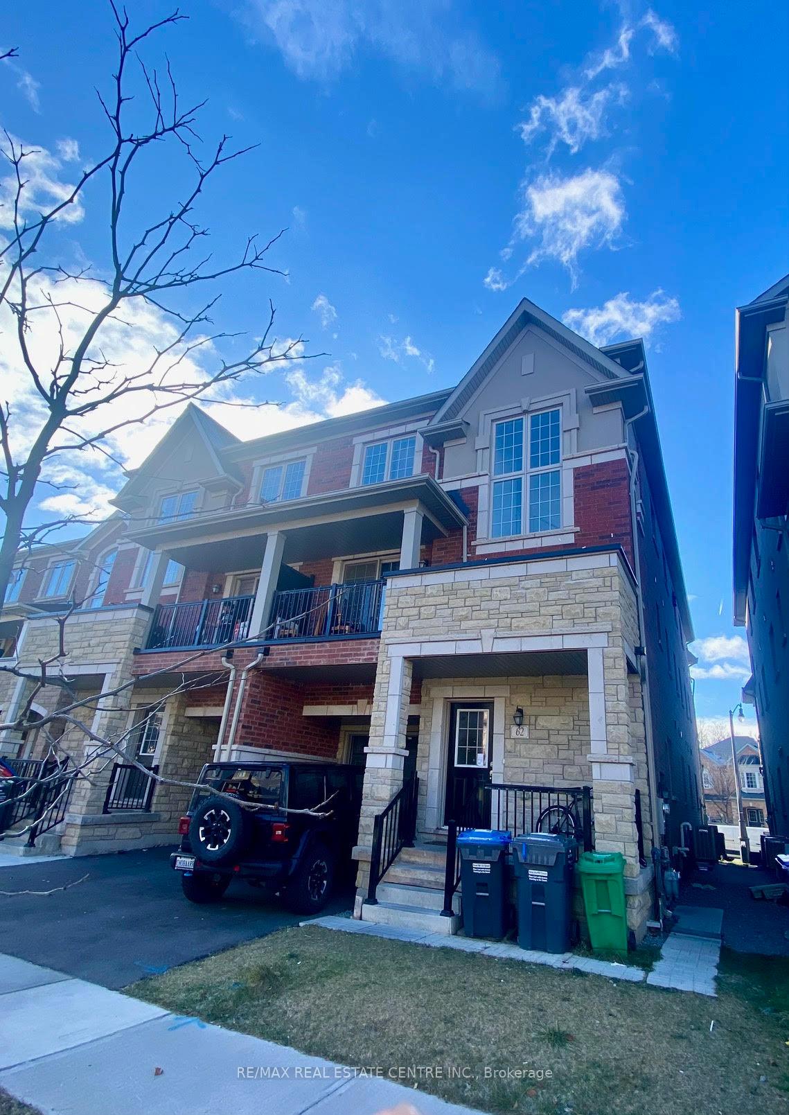Front of 62 Hashmi Place