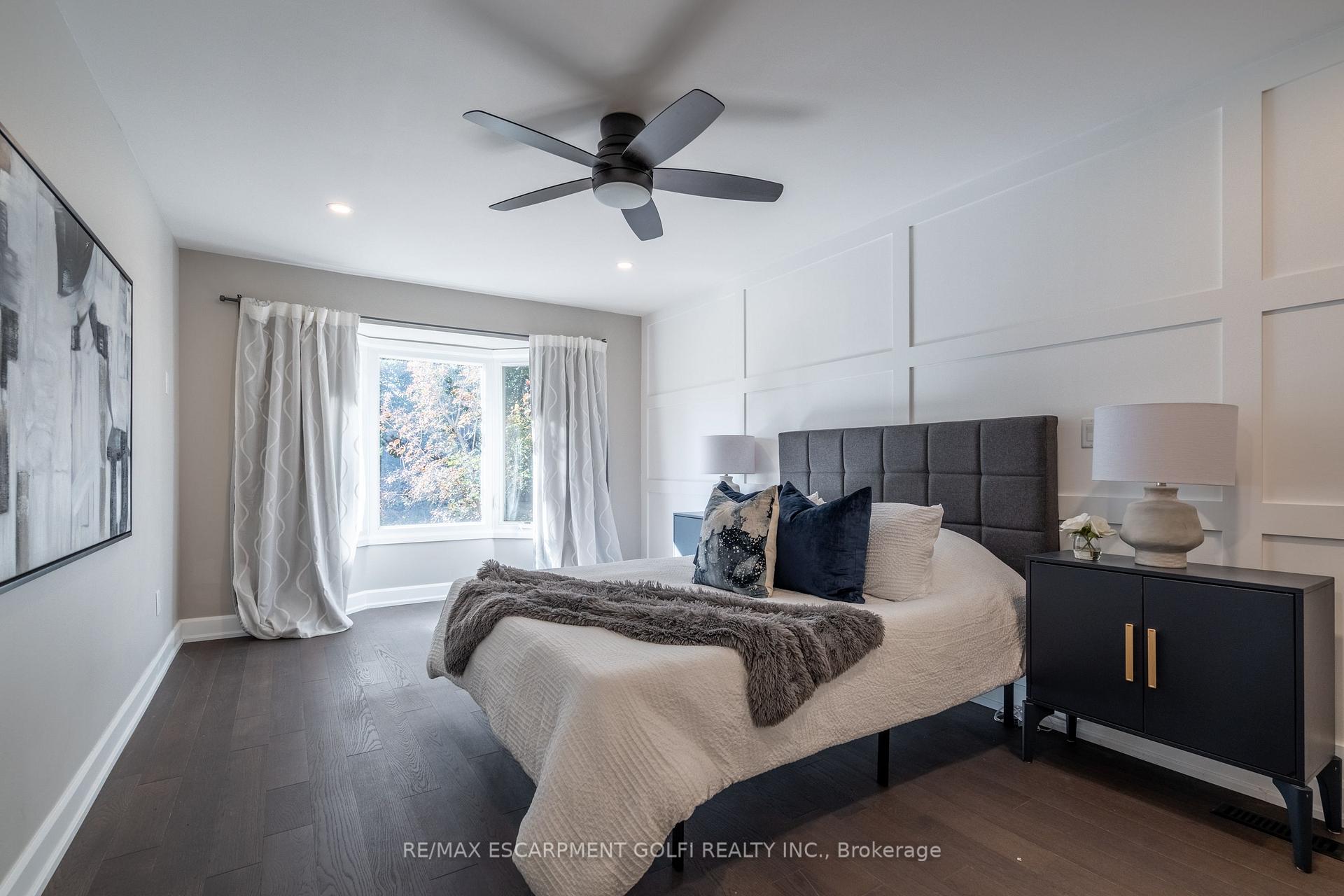 Photo 19 of 305 Woodland Drive, Hamilton, Ancaster — HOMEH