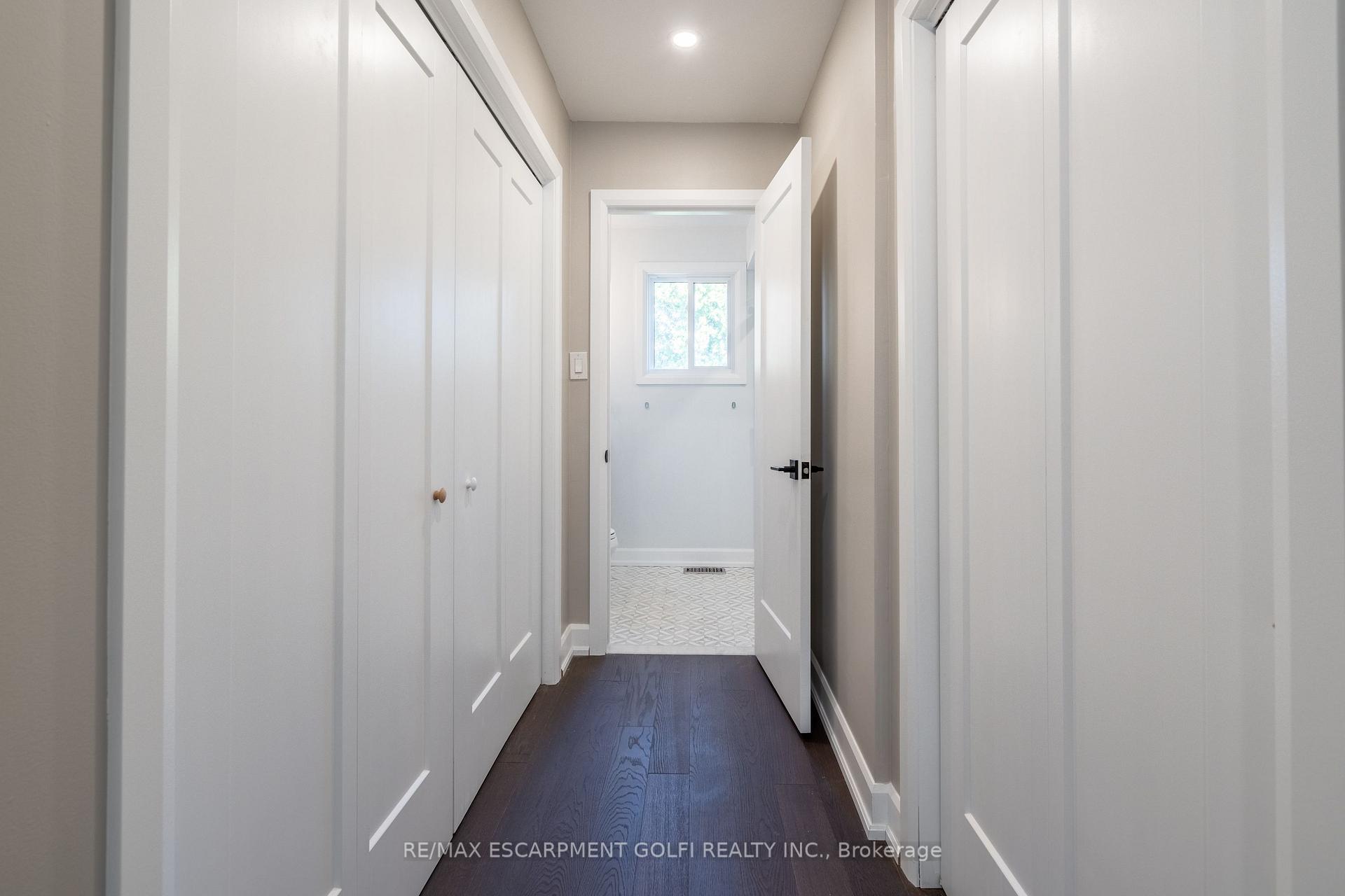 Photo 21 of 305 Woodland Drive, Hamilton, Ancaster — HOMEH