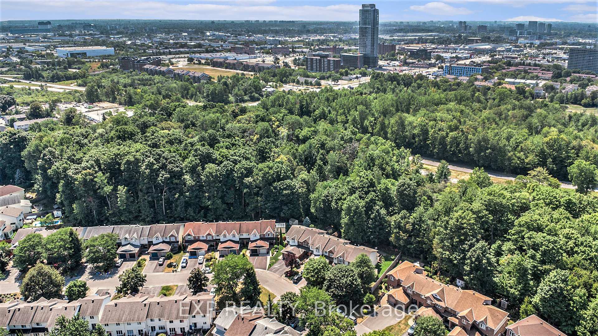 Photo 32 of 1298 Silvestri Crescent, Ottawa, Carson Grove — HOMEH