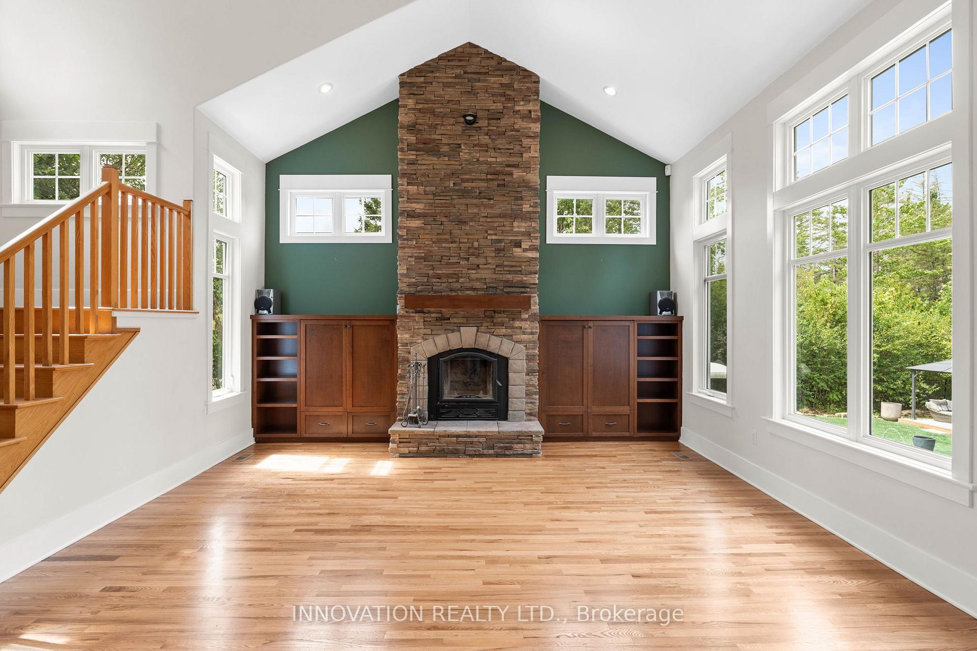 Photo 4 of 199 Blackberry Way, Ottawa, Dunrobin Shores — HOMEH