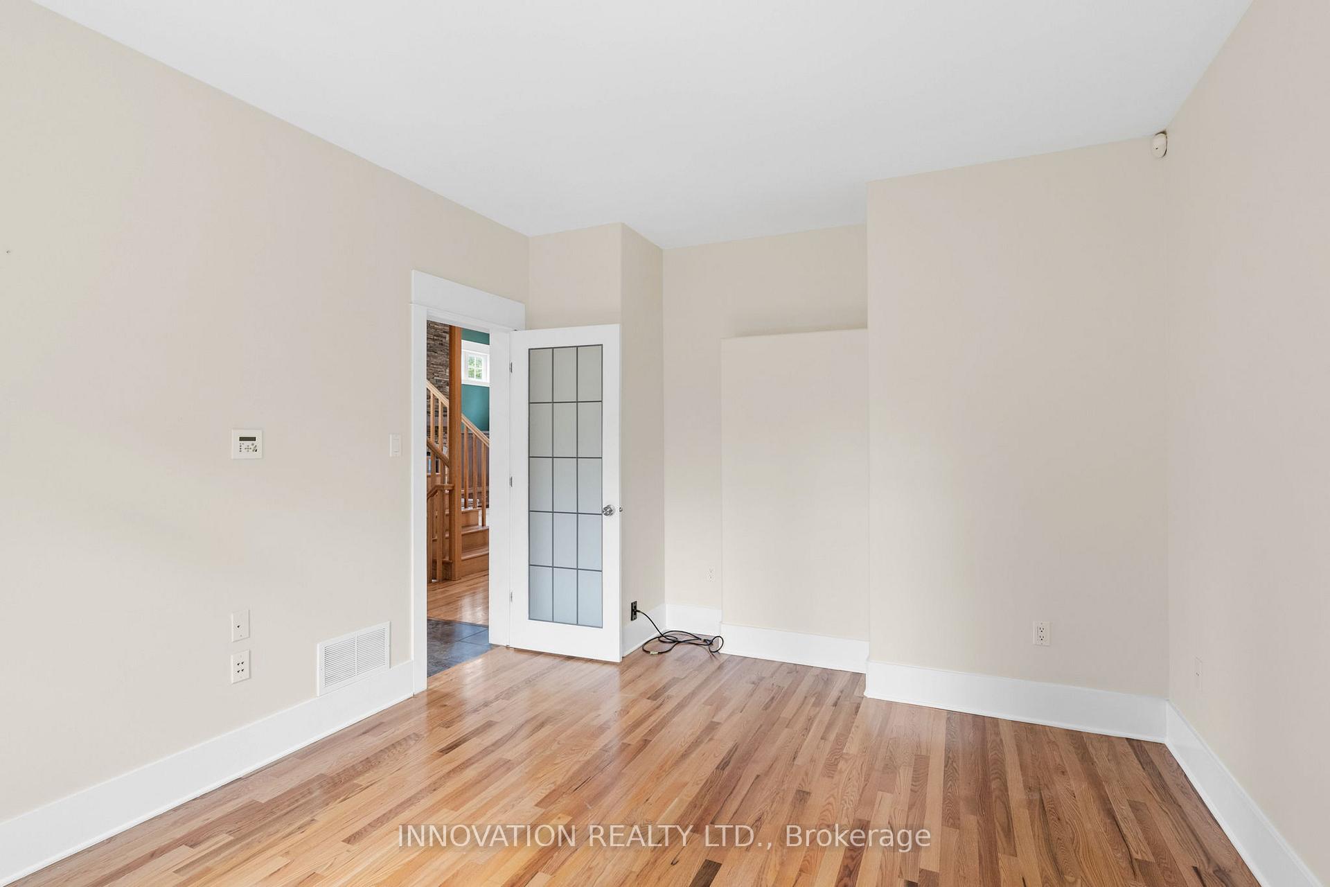 Photo 10 of 199 Blackberry Way, Ottawa, Dunrobin Shores — HOMEH