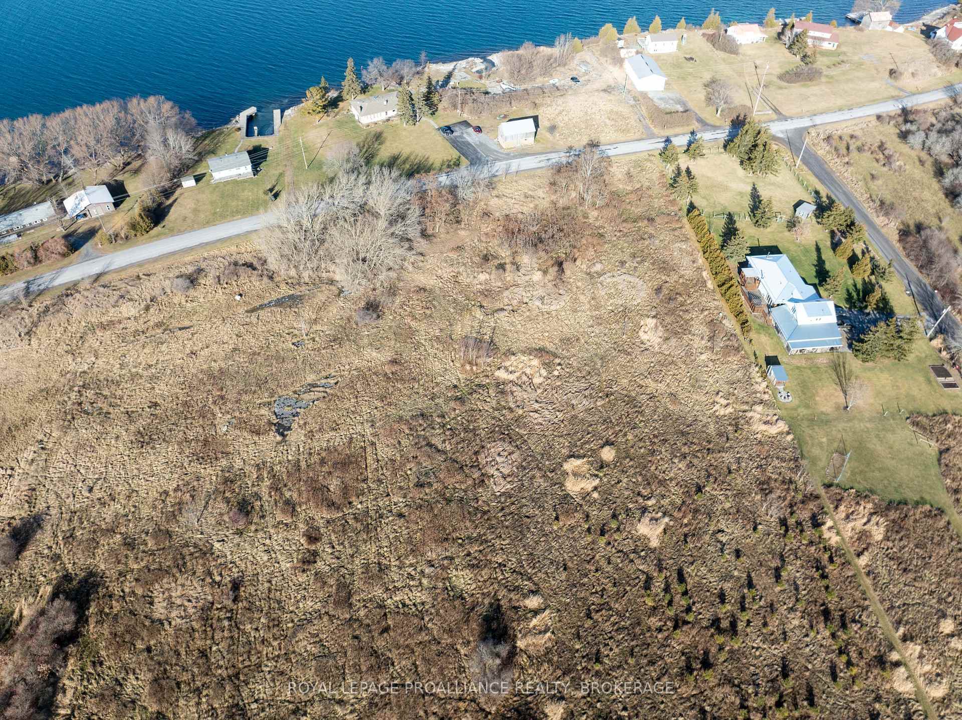 Photo 17 of 21 Third Line Road, Frontenac Islands, The Islands — HOMEH