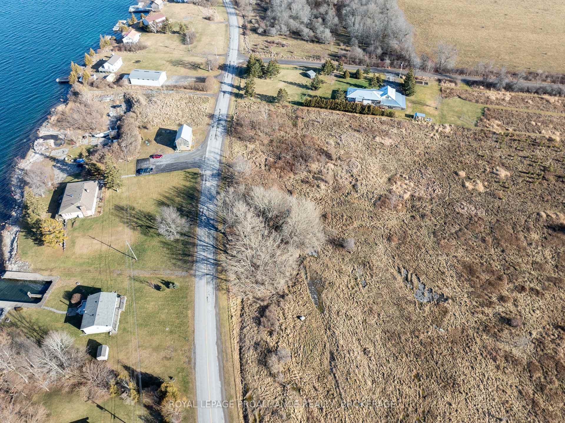 Photo 19 of 21 Third Line Road, Frontenac Islands, The Islands — HOMEH