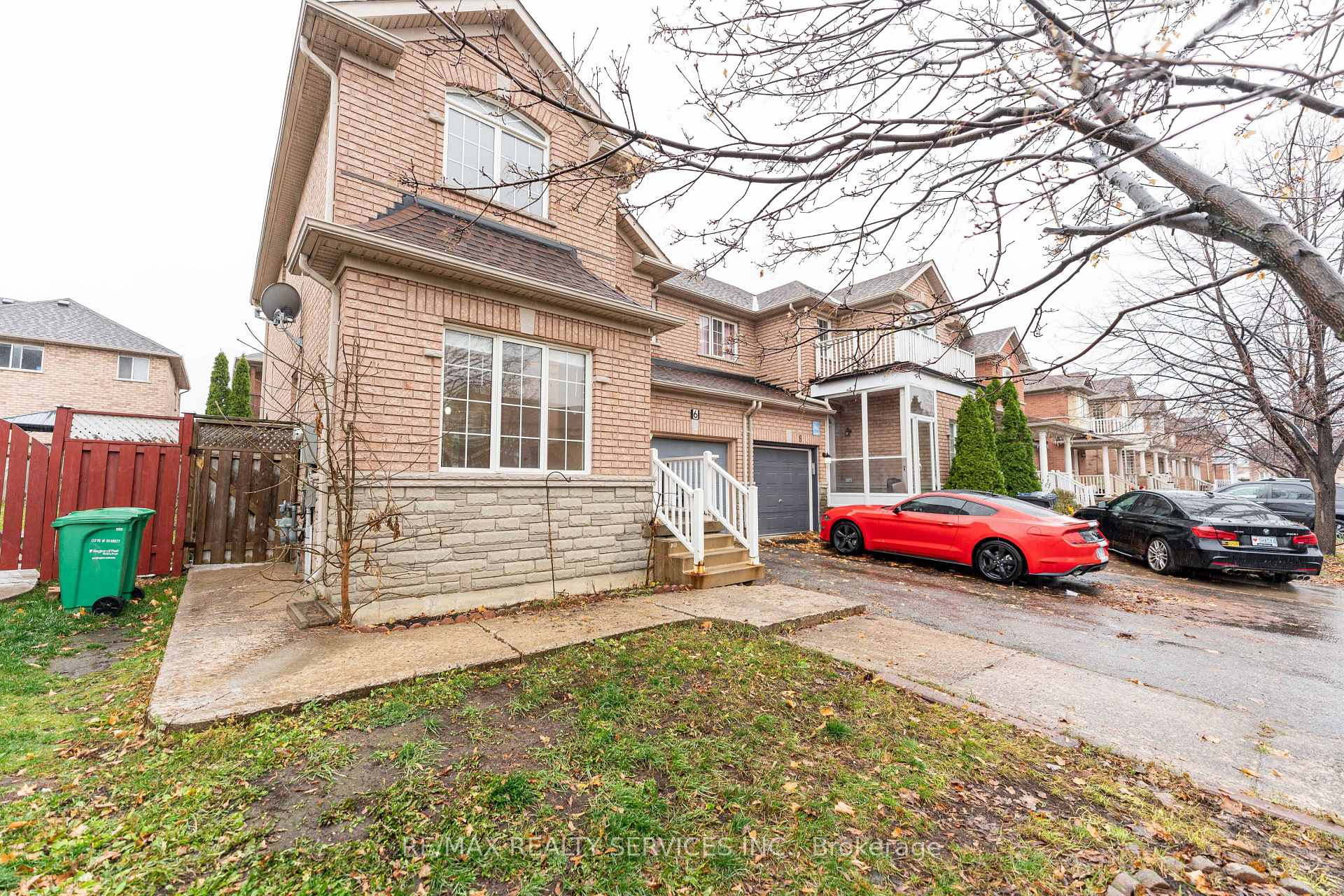 Front of 6 Beachsurf Road