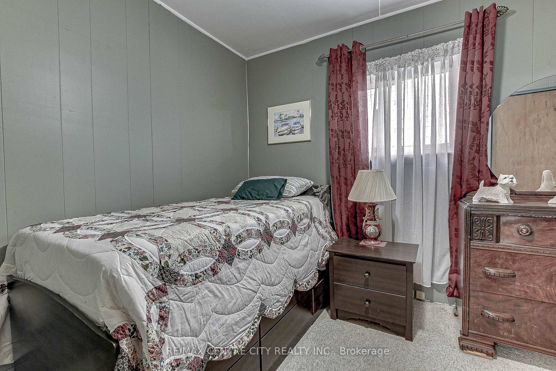Photo 6 of 268 Wellington Street, St. Thomas — HOMEH