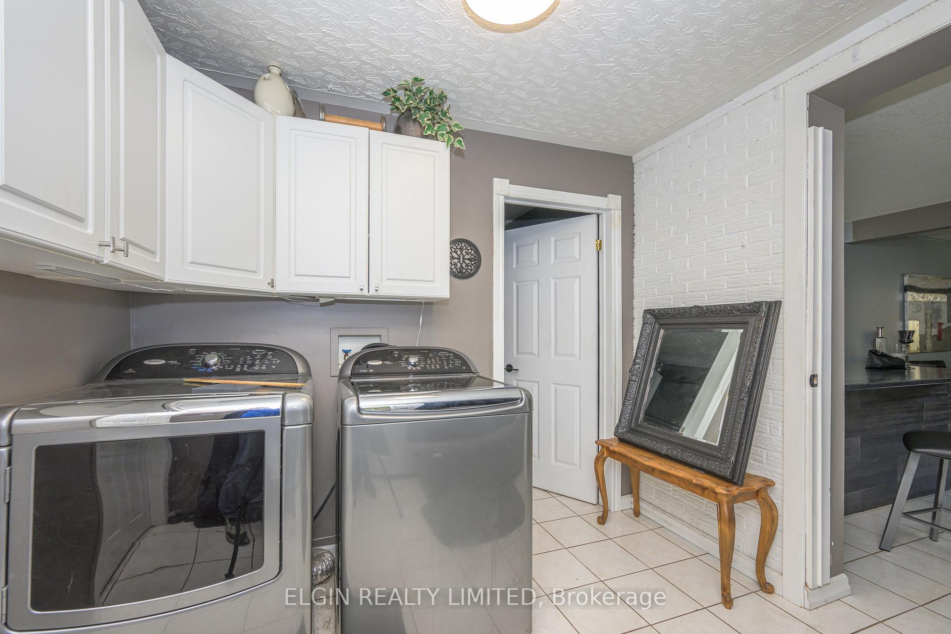 Photo 7 of 27 Fairview Avenue, St. Thomas — HOMEH