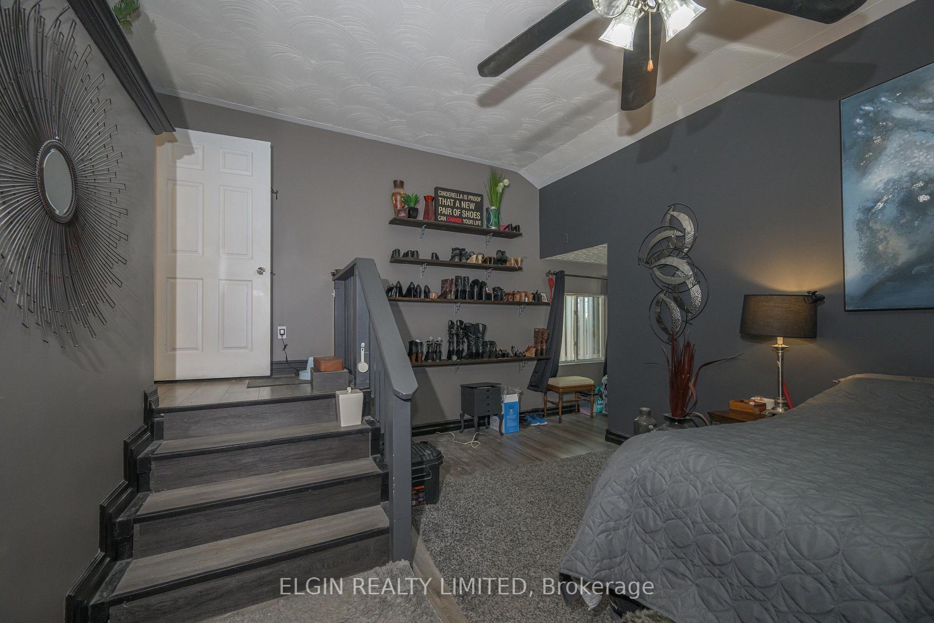 Photo 18 of 27 Fairview Avenue, St. Thomas — HOMEH