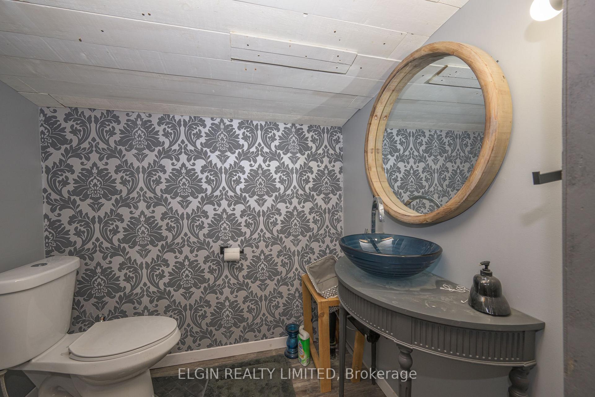 Photo 27 of 27 Fairview Avenue, St. Thomas — HOMEH