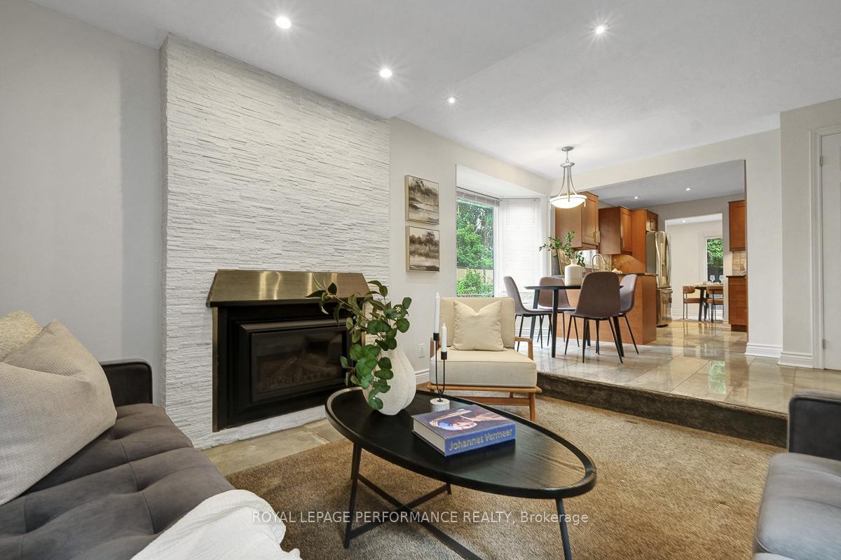 Photo 22 of 114 Four Seasons Drive, Ottawa, Borden Farm/Stewart Farm/Carleton Heights/Parkwood Hills — HOMEH