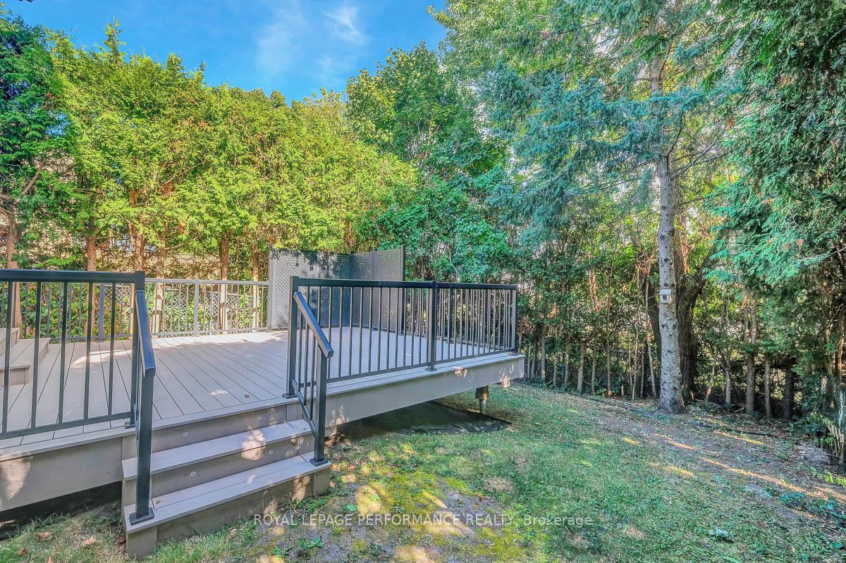 Photo 33 of 114 Four Seasons Drive, Ottawa, Borden Farm/Stewart Farm/Carleton Heights/Parkwood Hills — HOMEH