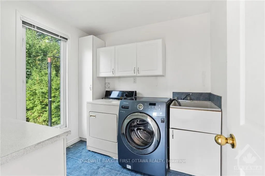 Photo 7 of 1174 Clyde Avenue, Ottawa, Copeland Park — HOMEH