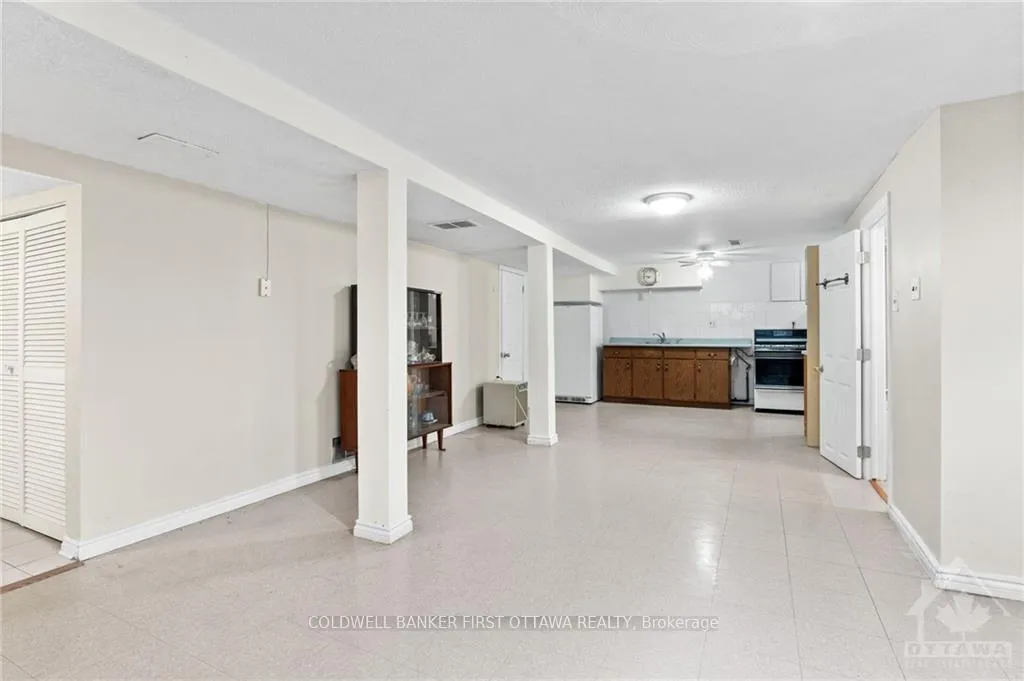 Photo 10 of 1174 Clyde Avenue, Ottawa, Copeland Park — HOMEH