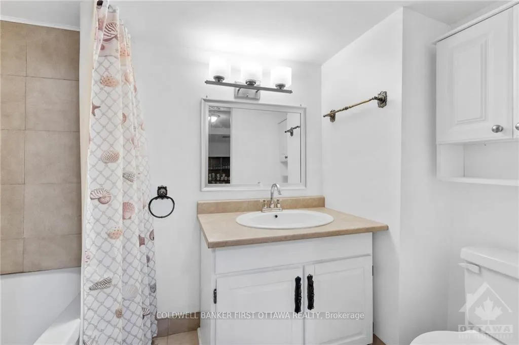 Photo 12 of 1174 Clyde Avenue, Ottawa, Copeland Park — HOMEH