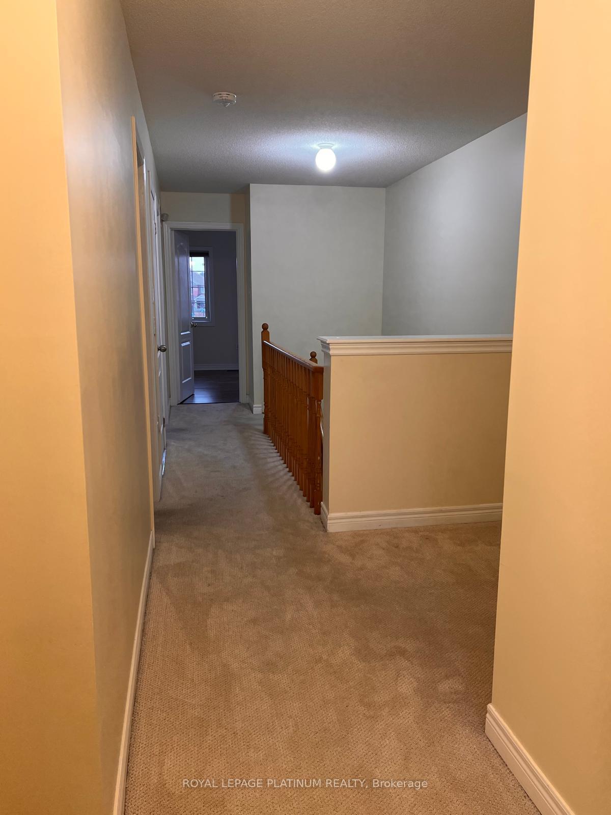 Photo 10 of 8 Rocky Point Crescent, Brampton, Madoc — HOMEH