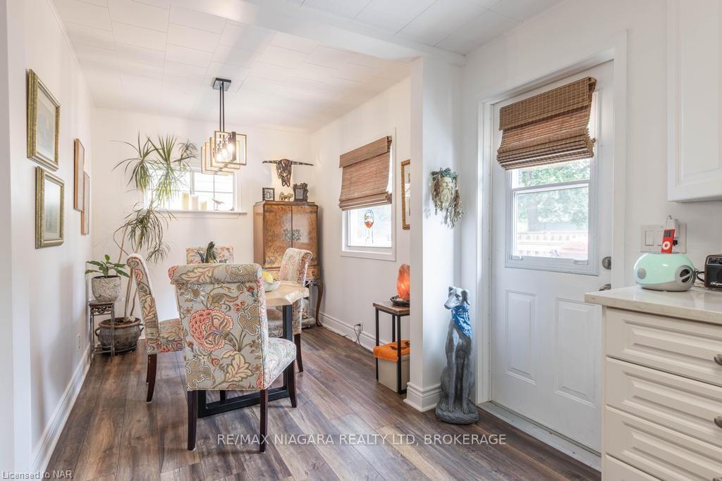 Photo 7 of 100 Arthur Street, St. Catharines, Port Weller — HOMEH